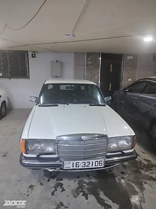 Mercedes E200 1983 for sale in Amman