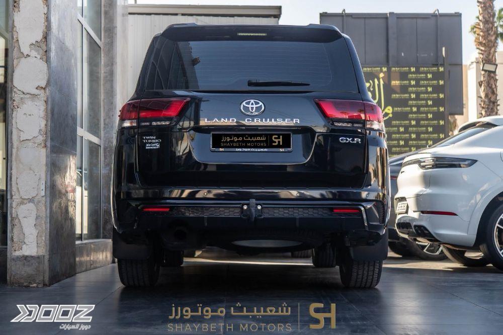 تويوتا لاند كروزر 2024 للبيع في عمان