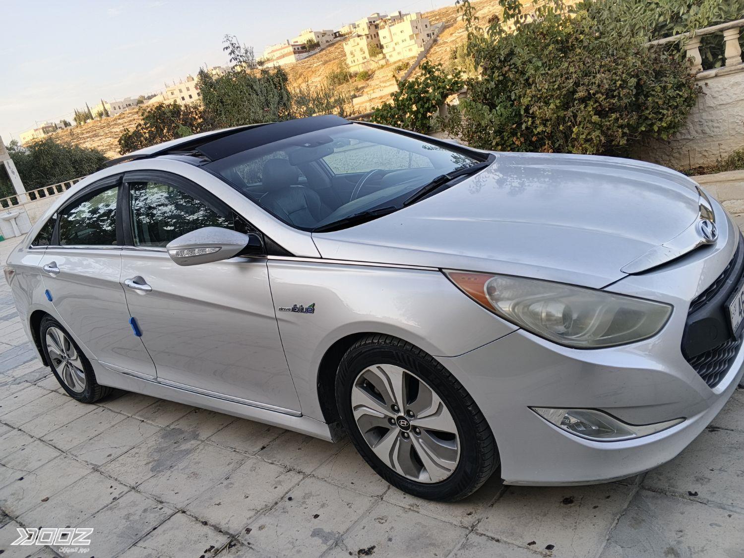 هيونداي Sonata 2013 للبيع في عمان