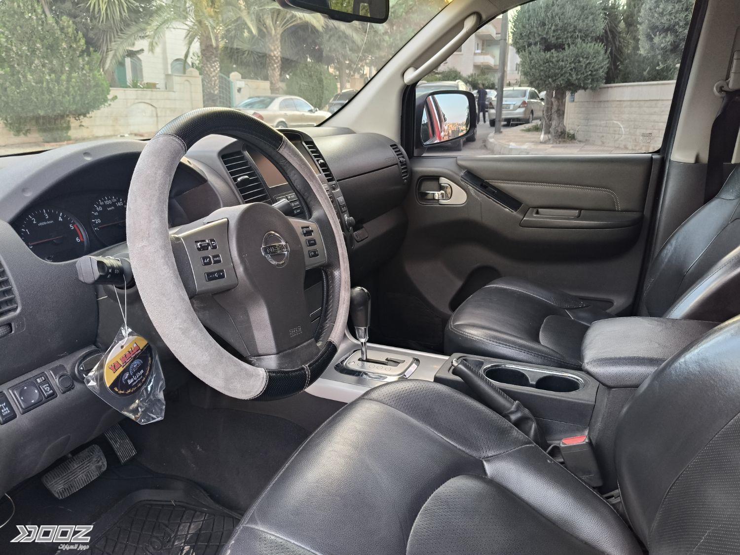 Nissan Navara 2012 for sale in Amman