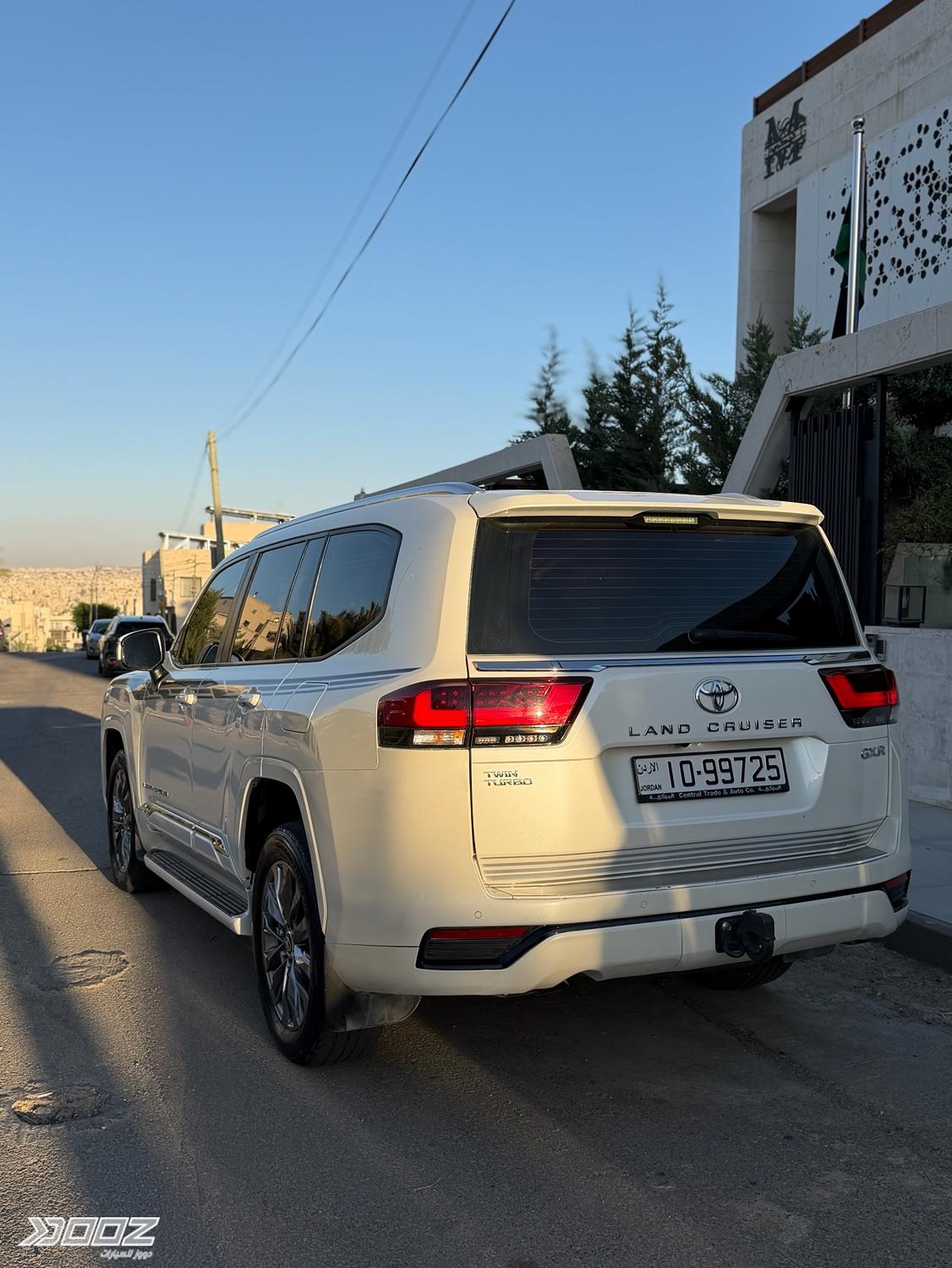 Toyota Land Cruiser 2023 for sale in Amman