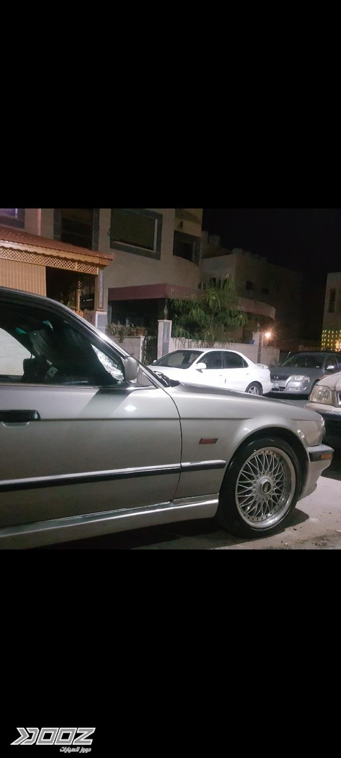 بي إم دبليو 520I 1989 للبيع في عمان