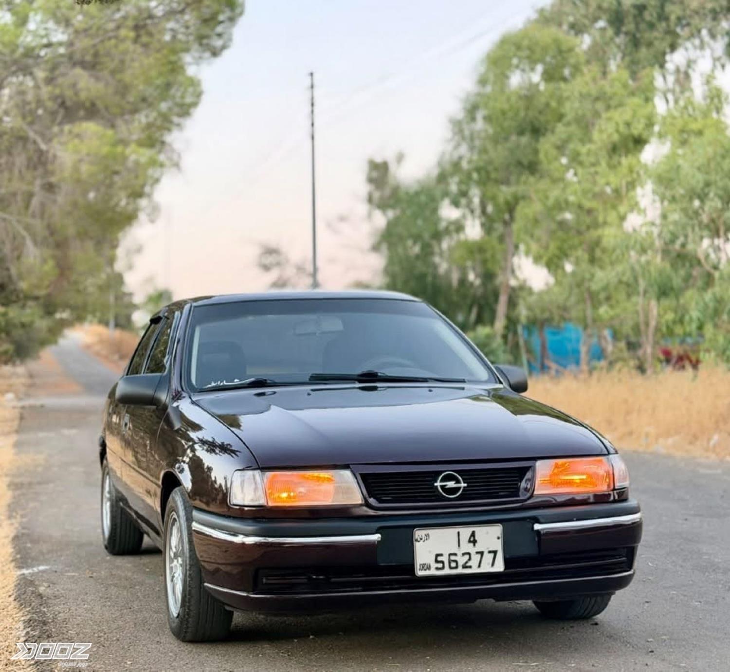 Opel Vectra A 1993 for sale in Amman