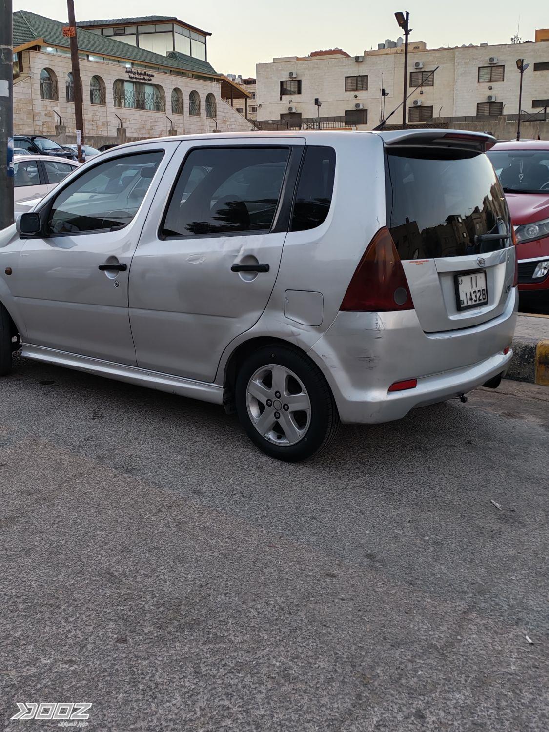 Daihatsu YRV 2001 for sale in Amman