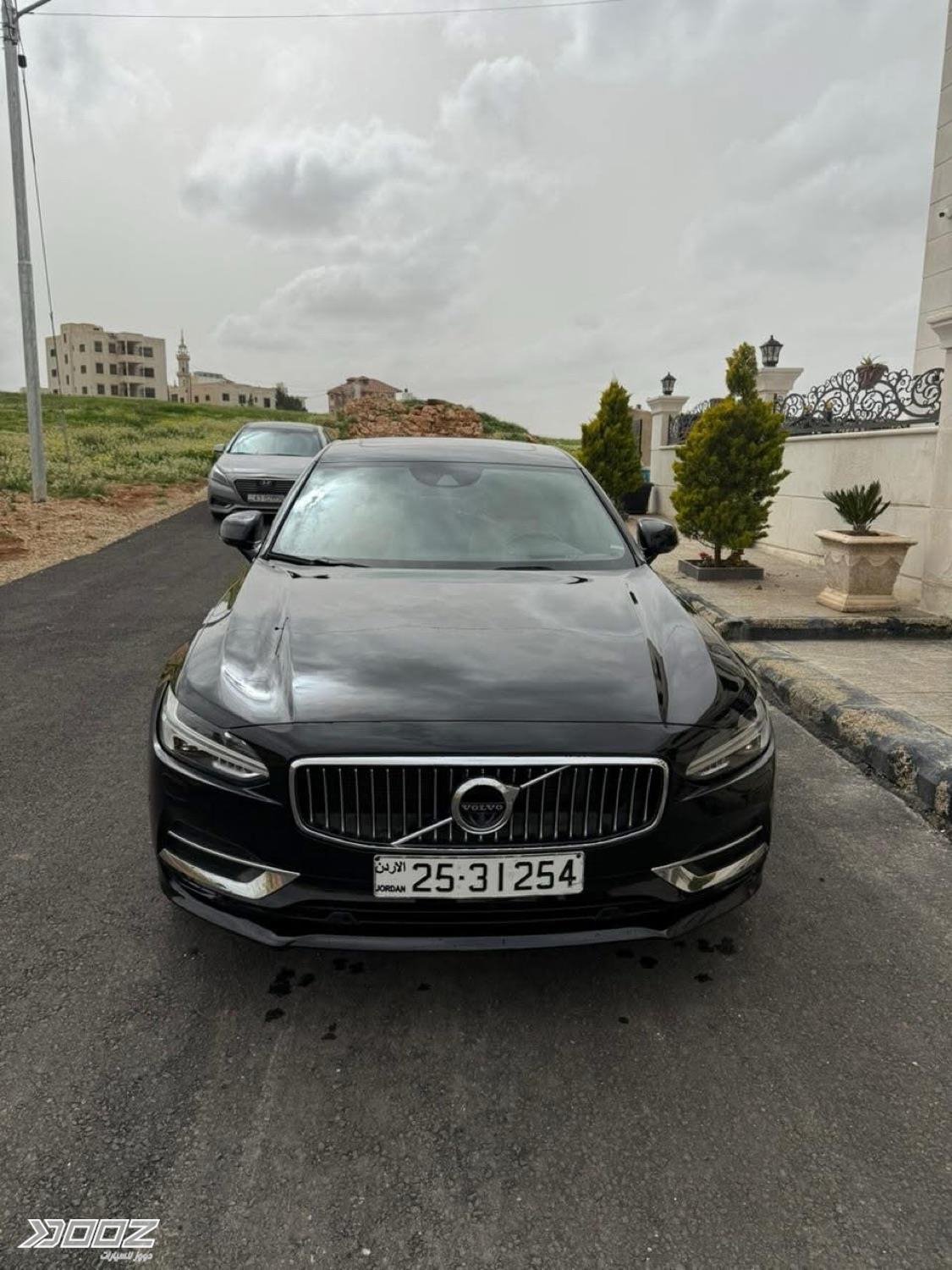 فولفو اس 90 2017 للبيع في عمان