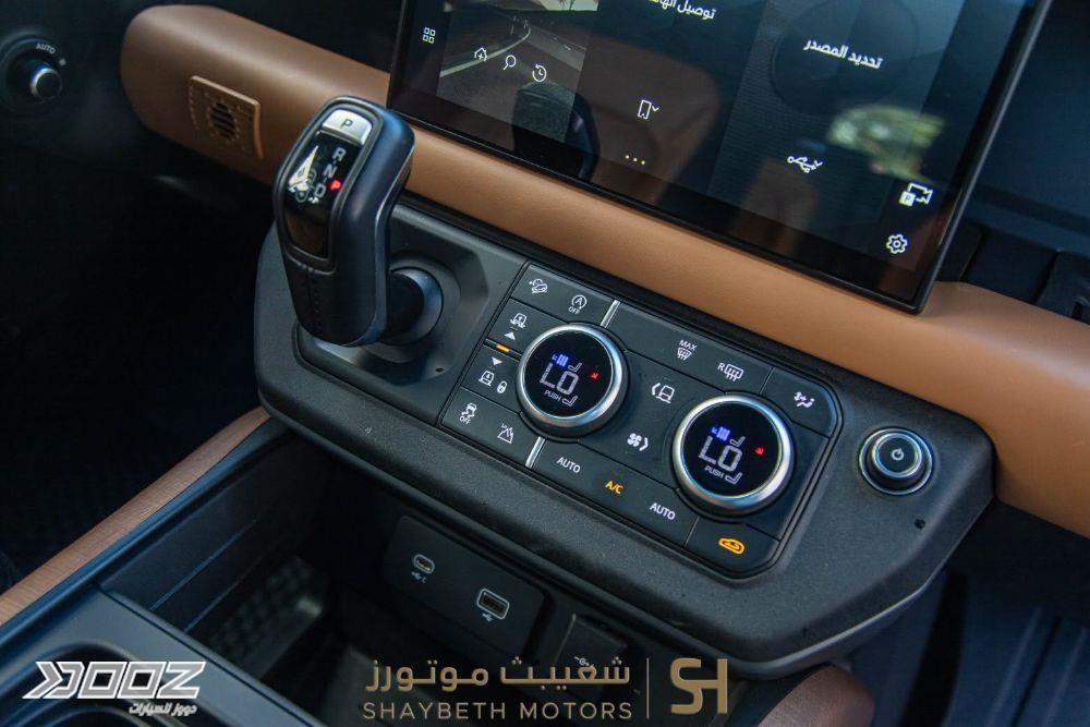 Land Rover Defender 2024 for sale in Amman