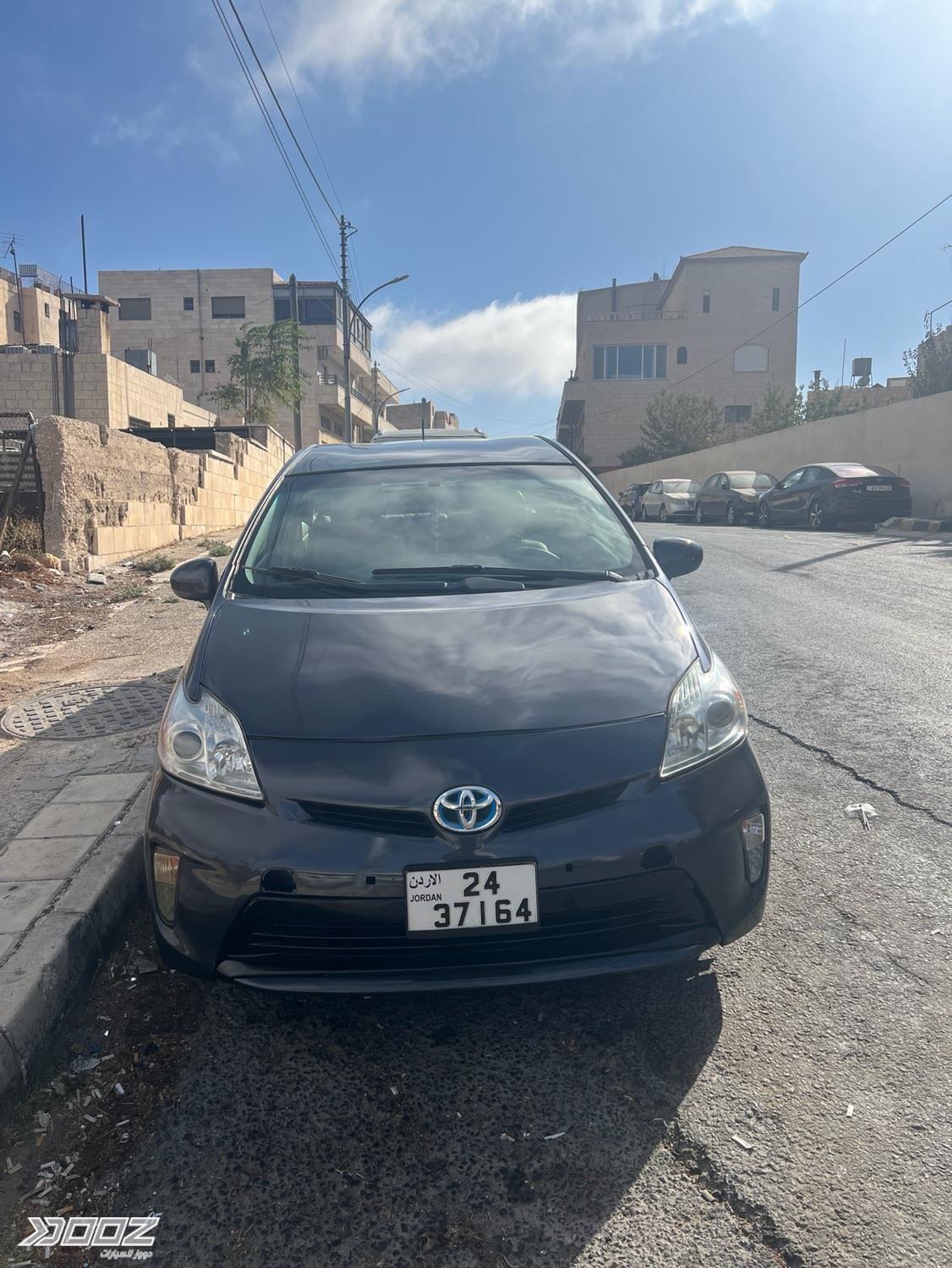 Toyota Prius 2012 for sale in Amman