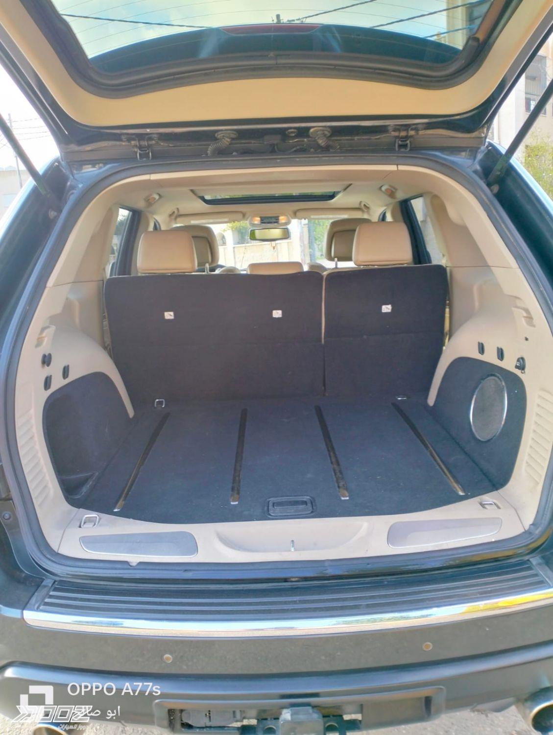 Jeep Grand Cherokee 2011 for sale in Salt