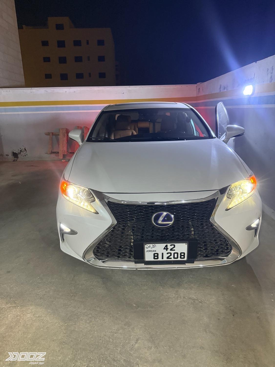 Lexus ES300H 2017 for sale in Amman