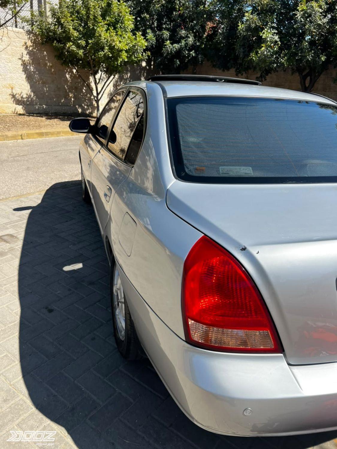 هيونداي افانتي 2002 للبيع في عمان