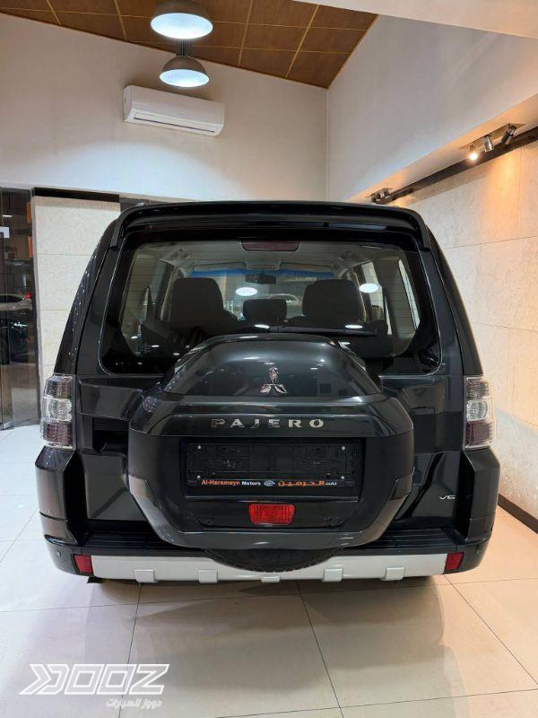 ميتسوبيشي Pajero 2019 للبيع في عمان