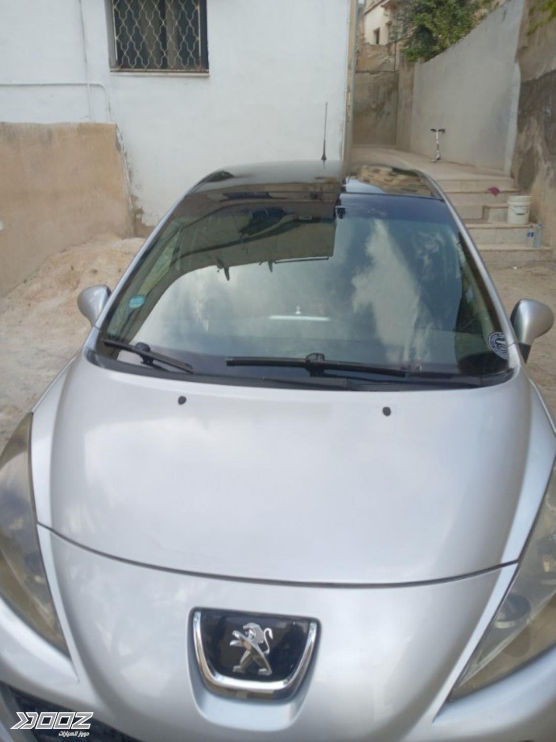 Peugeot 207 2012 for sale in Amman