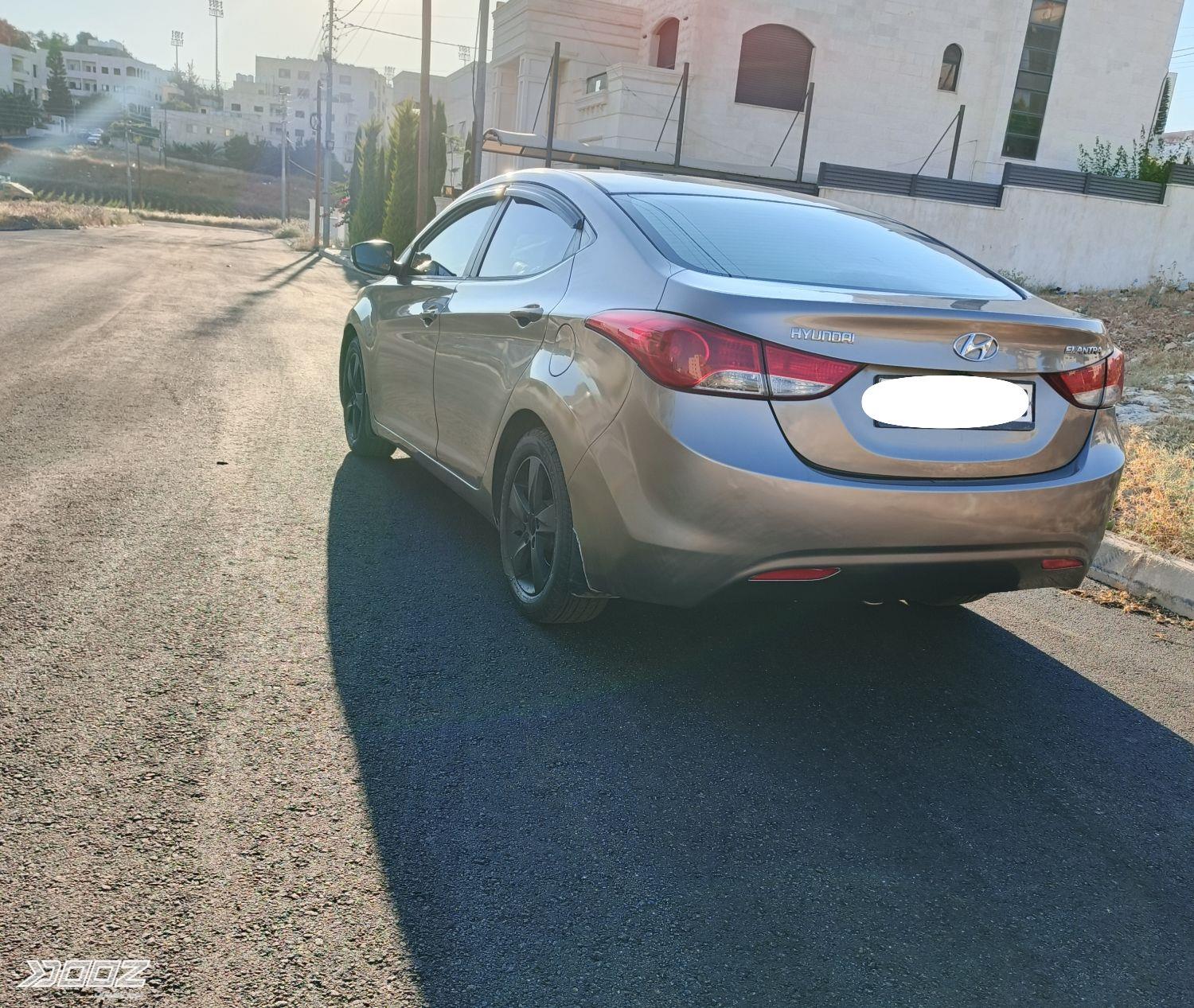 Hyundai Elantra 2013 for sale in Amman