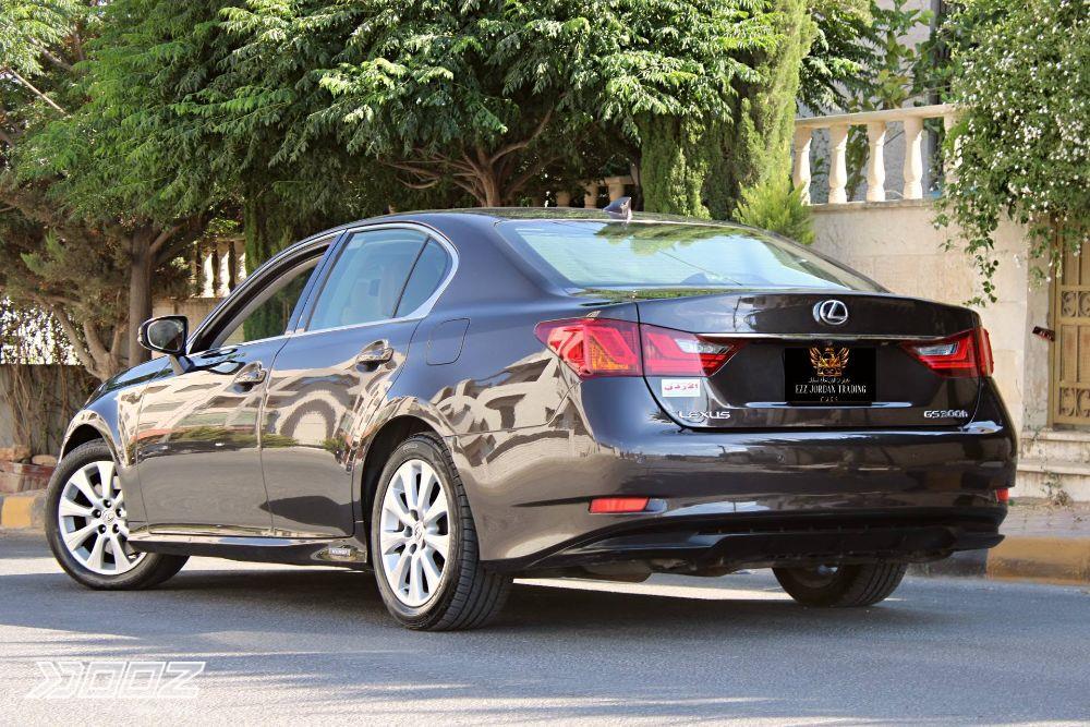 لكزس GS300H 2015 للبيع في عمان