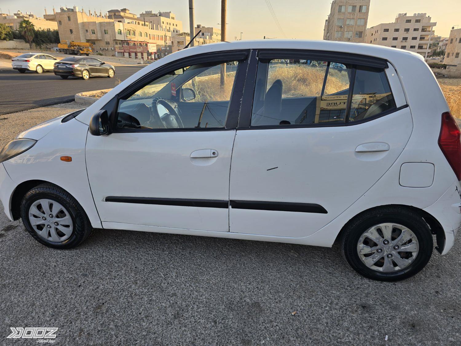 Hyundai i10 2014 for sale in Amman