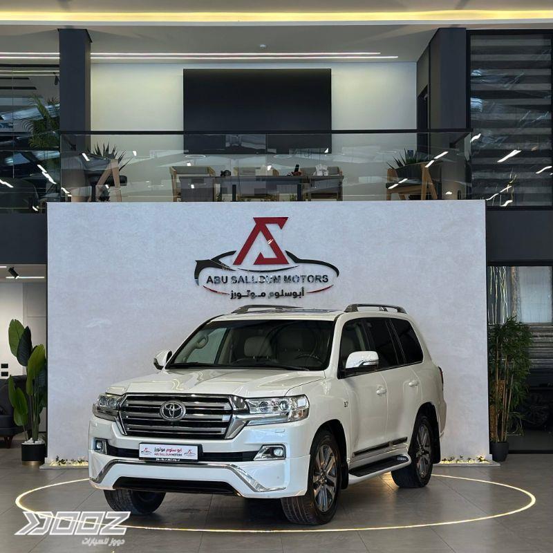 Toyota Land Cruiser 2016 for sale in Zarqa-freezone