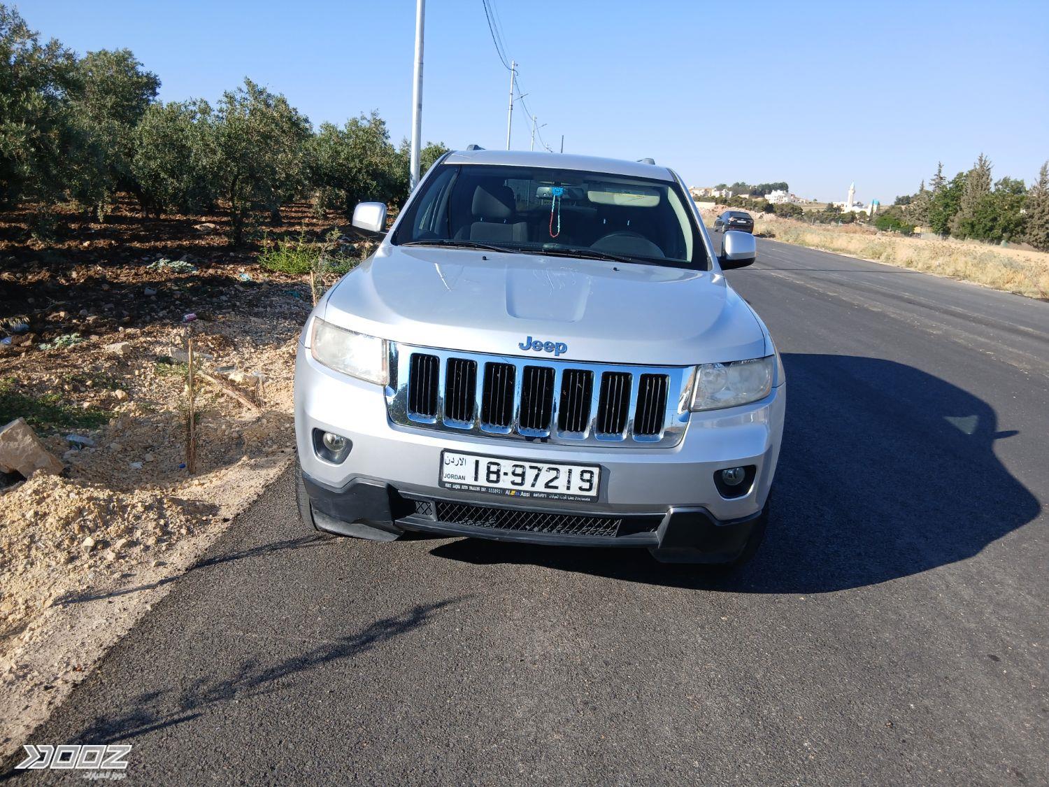 Jeep Grand Cherokee 2012 for sale in Amman