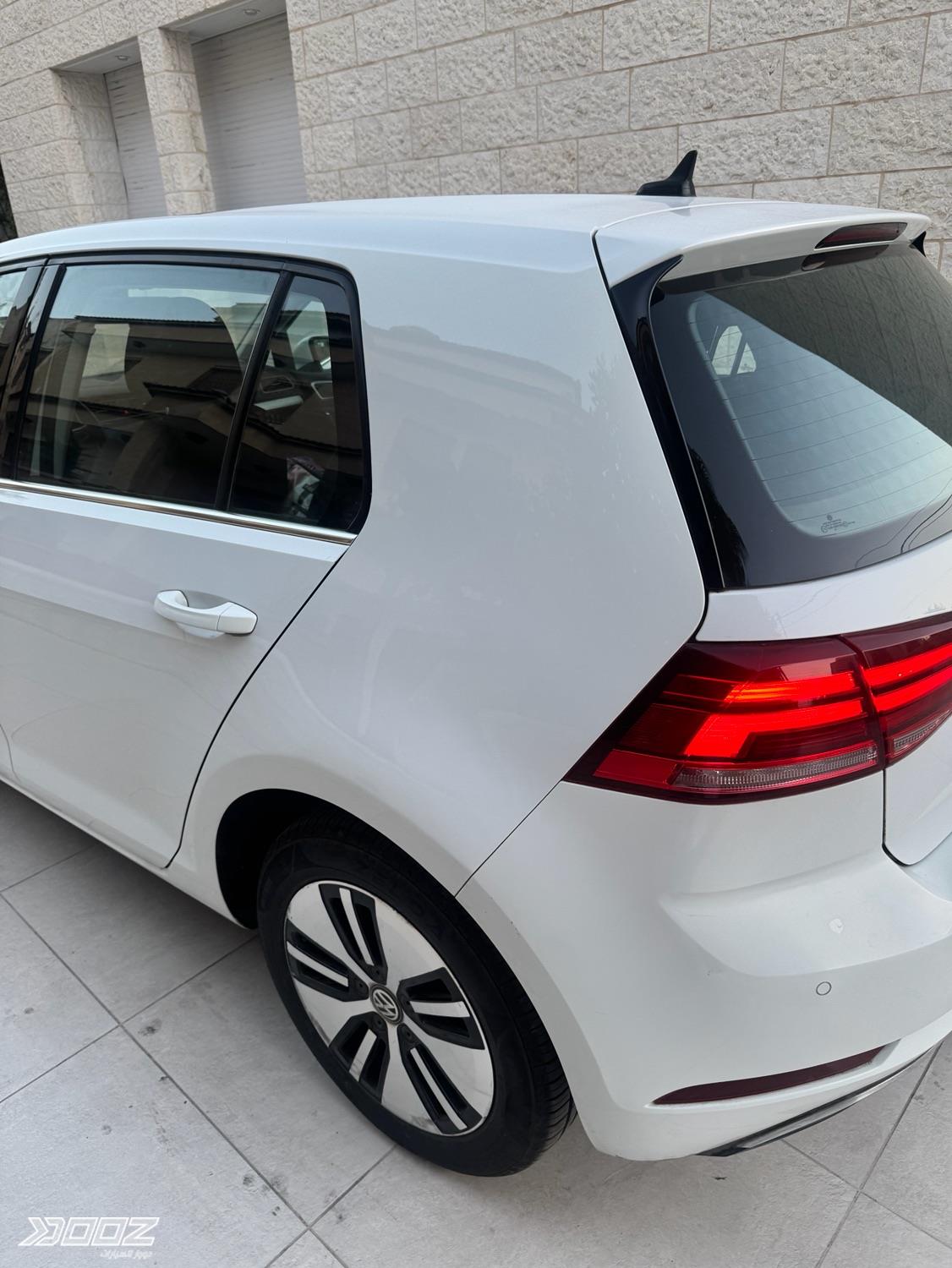 VW E-Golf 2019 for sale in Amman