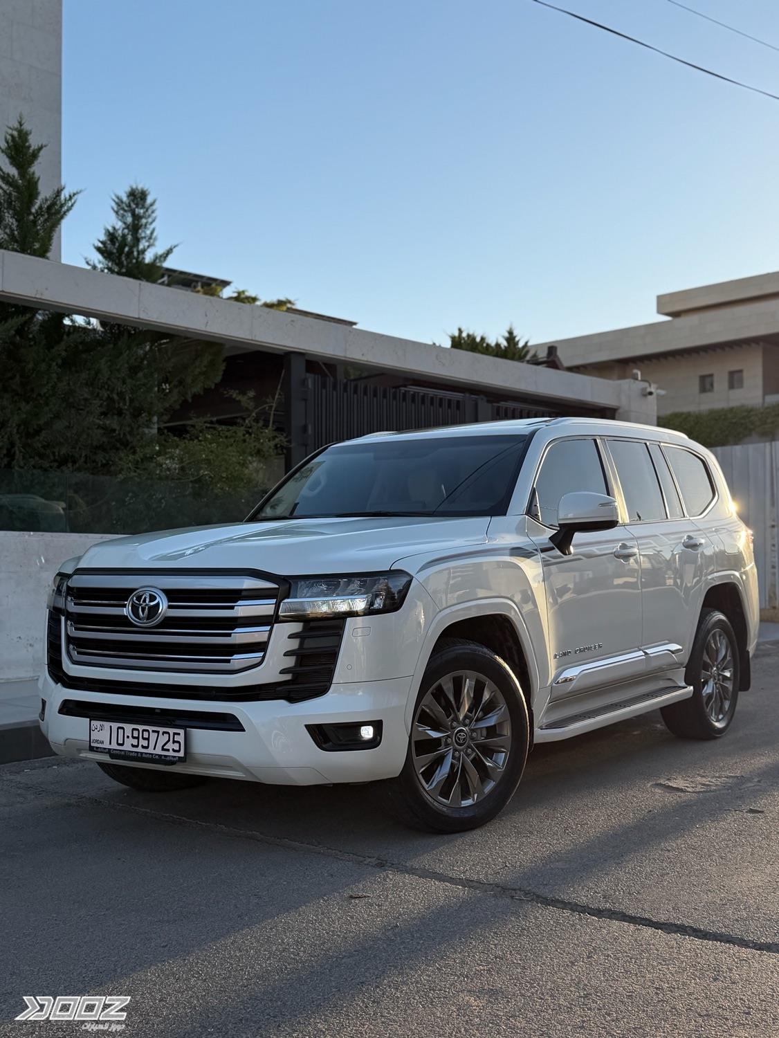 Toyota Land Cruiser 2023 for sale in Amman