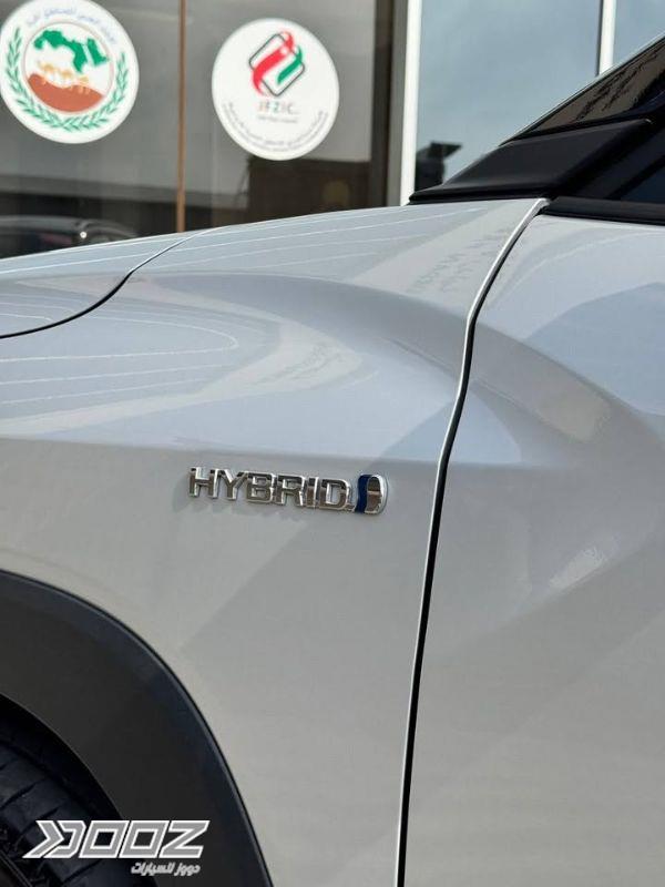 Toyota Corolla Cross 2024 for sale in Zarqa-freezone