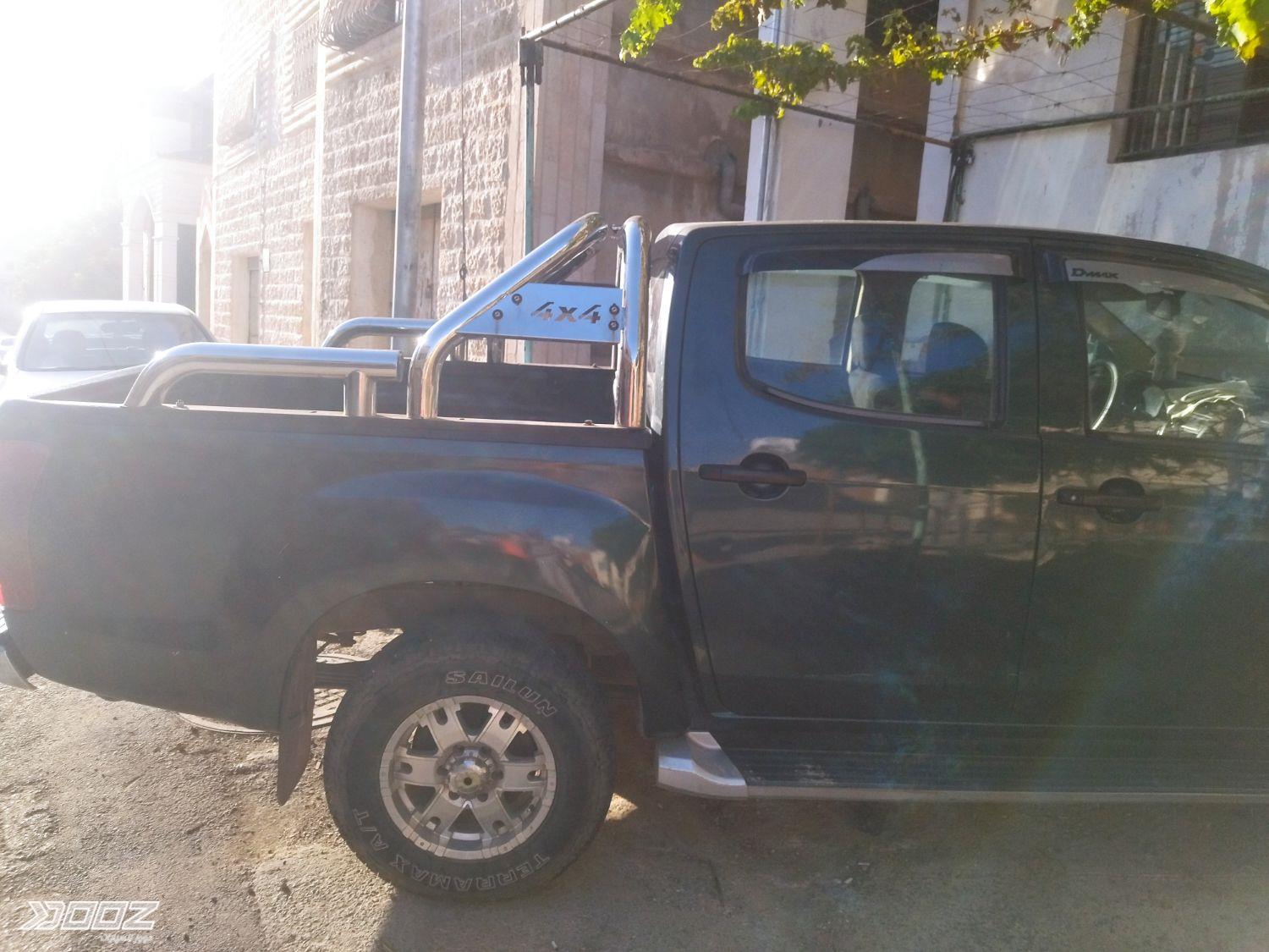 ISUZU D-Max 2013 for sale in Ajloun