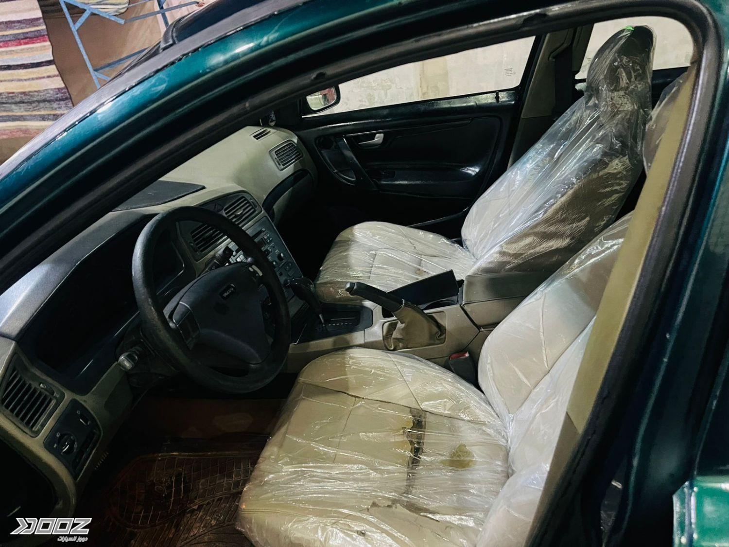 Volvo S60 2001 for sale in Amman