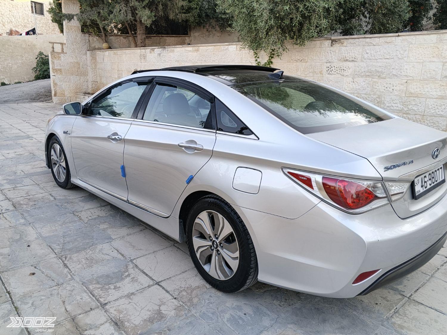 هيونداي Sonata 2013 للبيع في عمان