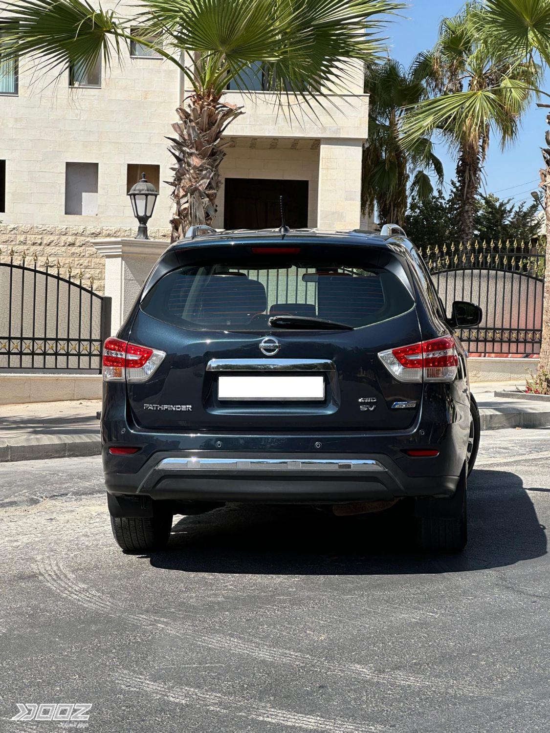 Nissan Pathfinder 2014 for sale in Amman
