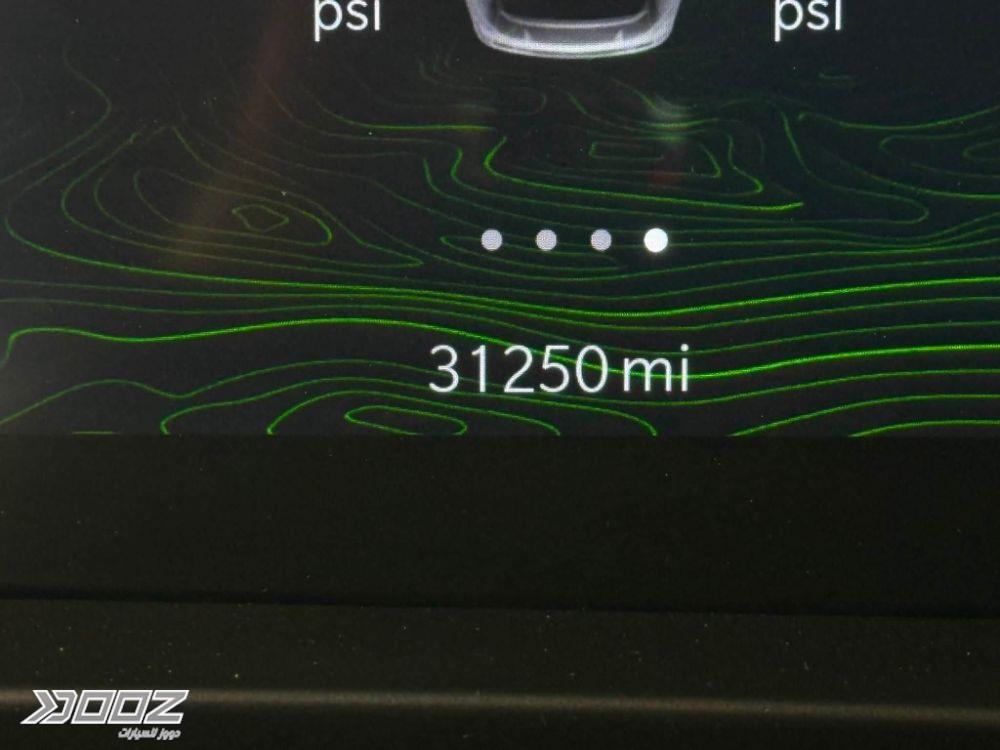 Jeep Grand Cherokee 2022 للبيع في الزرقاء-المنطقة الحرة