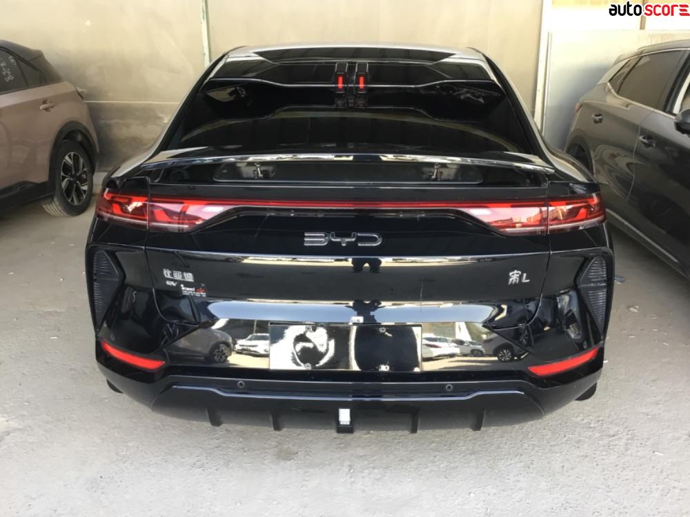 BYD Song L 2023 for sale in Zarqa-freezone