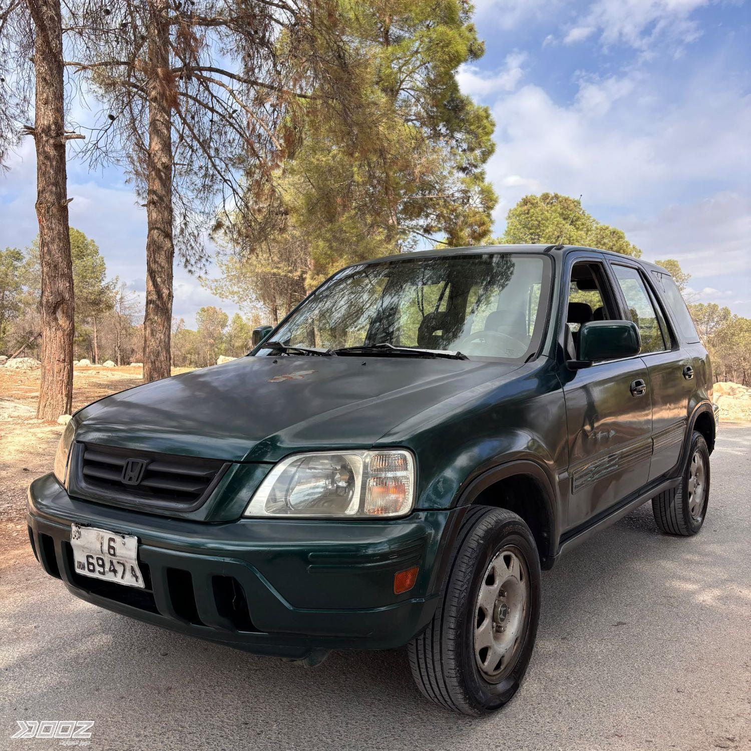 Honda CR-V 2000 for sale in Jerash