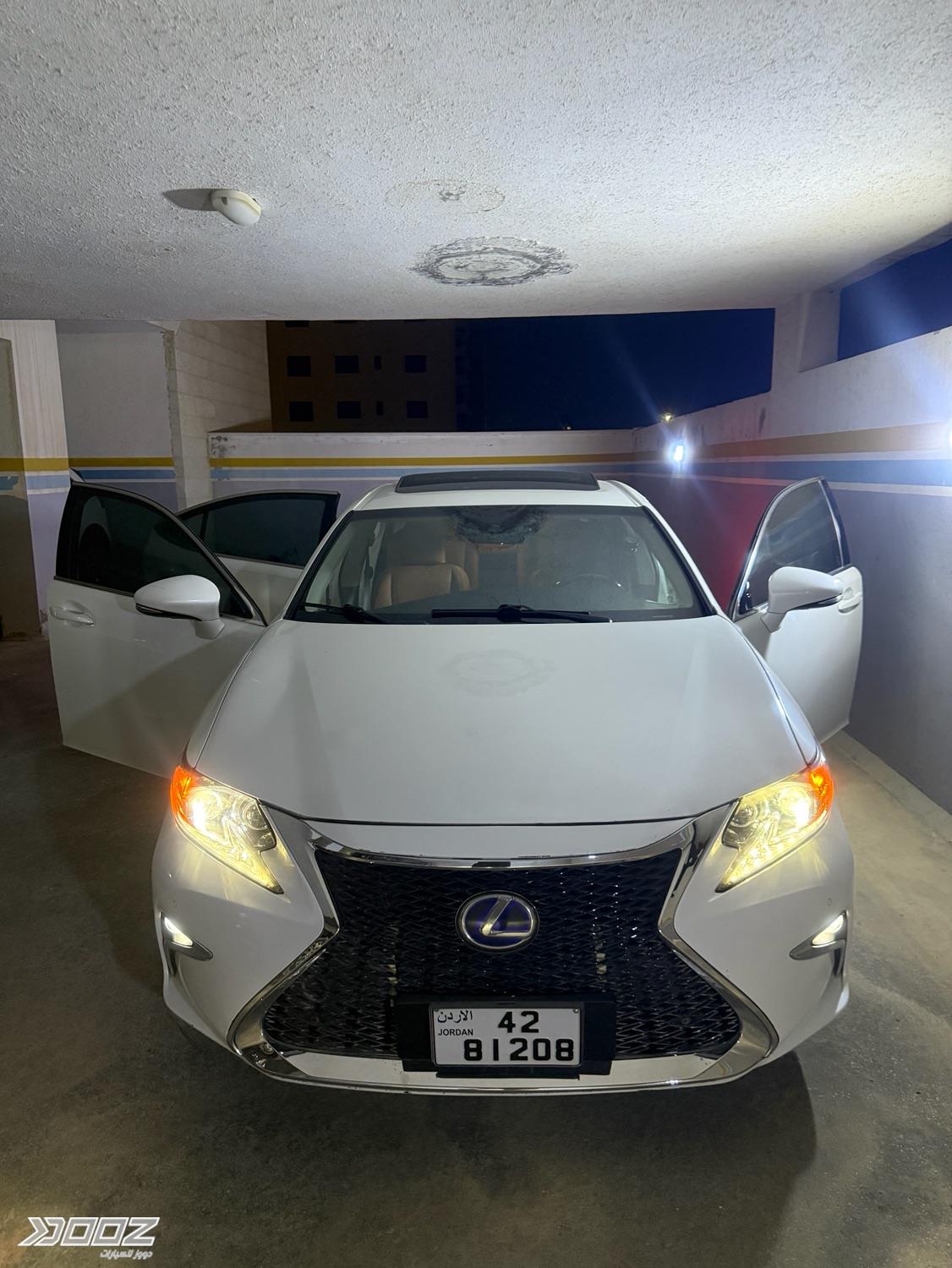Lexus ES300H 2017 for sale in Amman