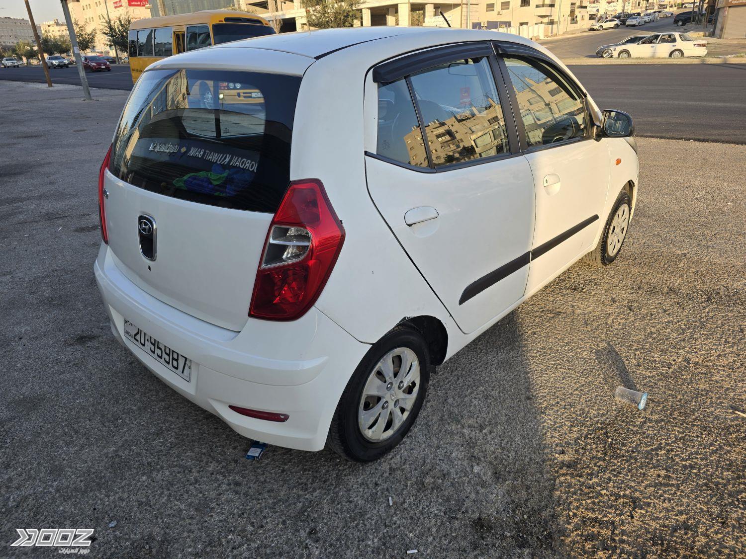 Hyundai i10 2014 for sale in Amman