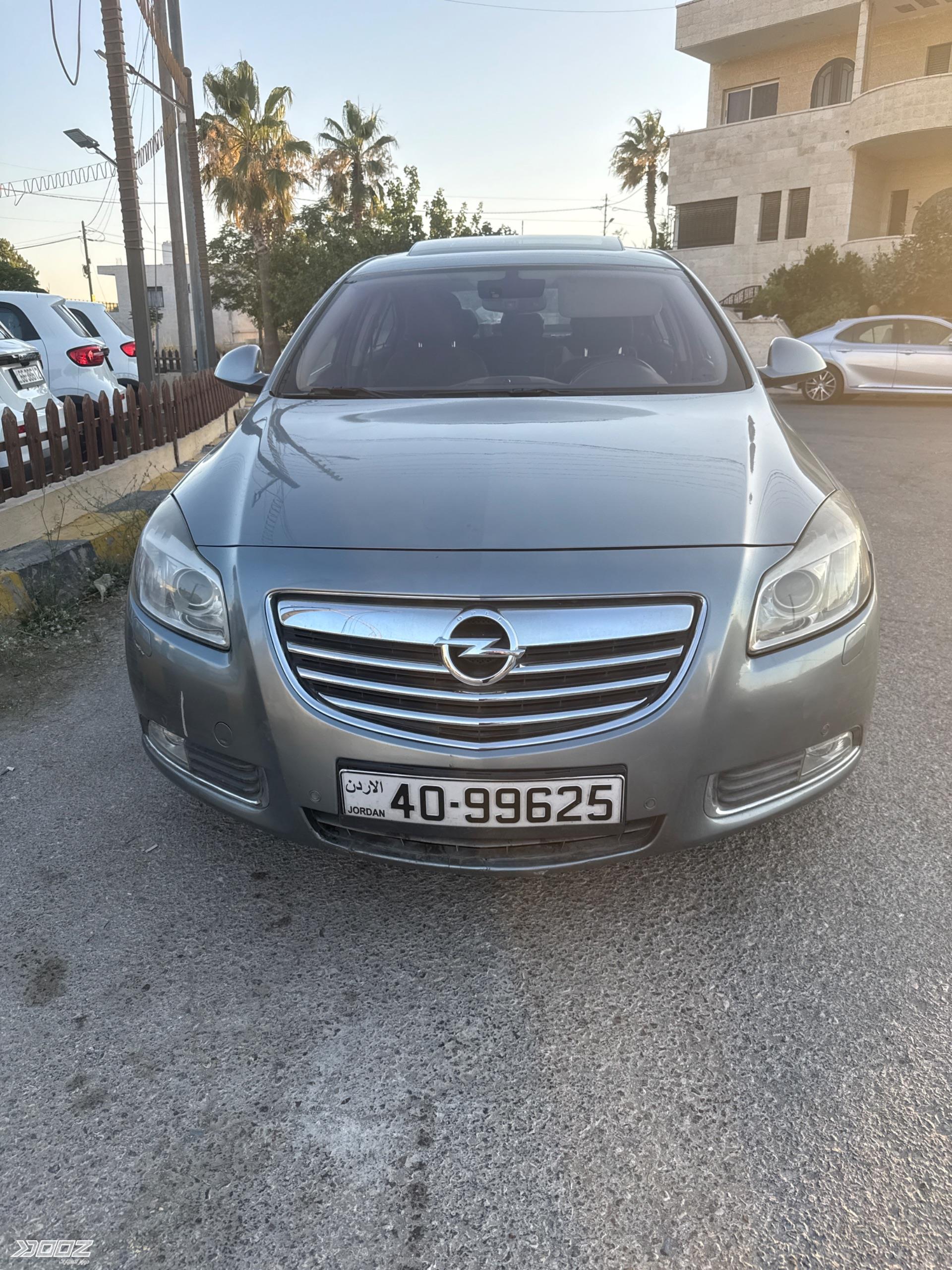 Opel Insignia 2013 for sale in Amman