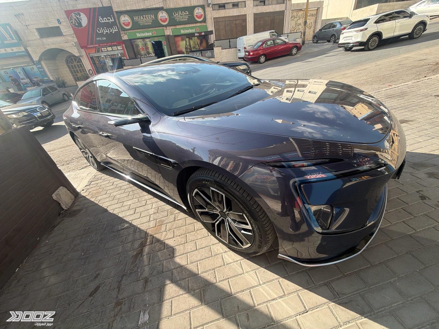 أفاتر  12 2023 للبيع في عمان