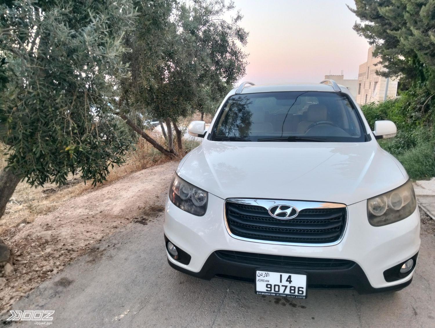 Hyundai Santa Fe 2011 for sale in Irbid