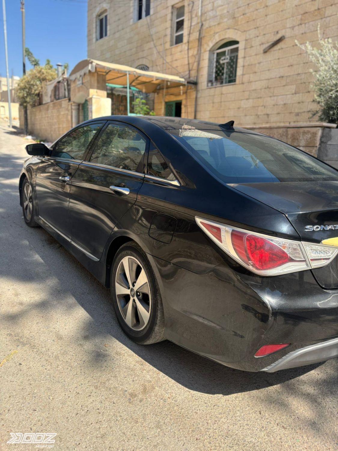 هيونداي سوناتا 2011 للبيع في الزرقاء