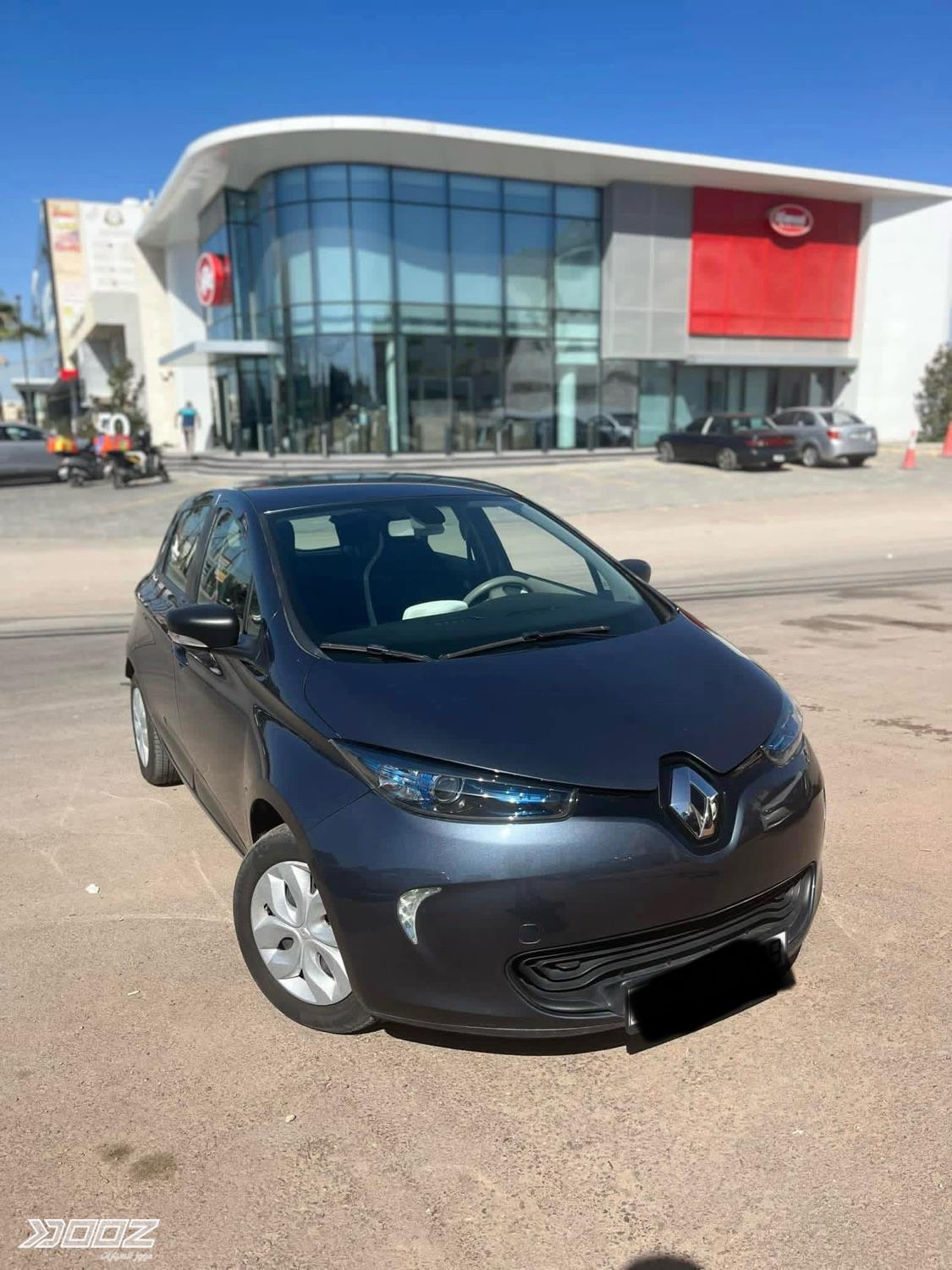 Renault Zoe 2018 for sale in Irbid