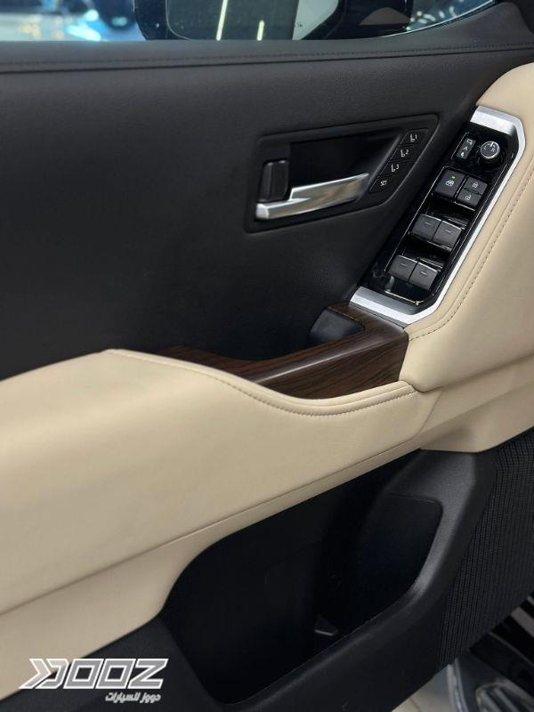 Toyota Land Cruiser 2025 for sale in Zarqa-freezone