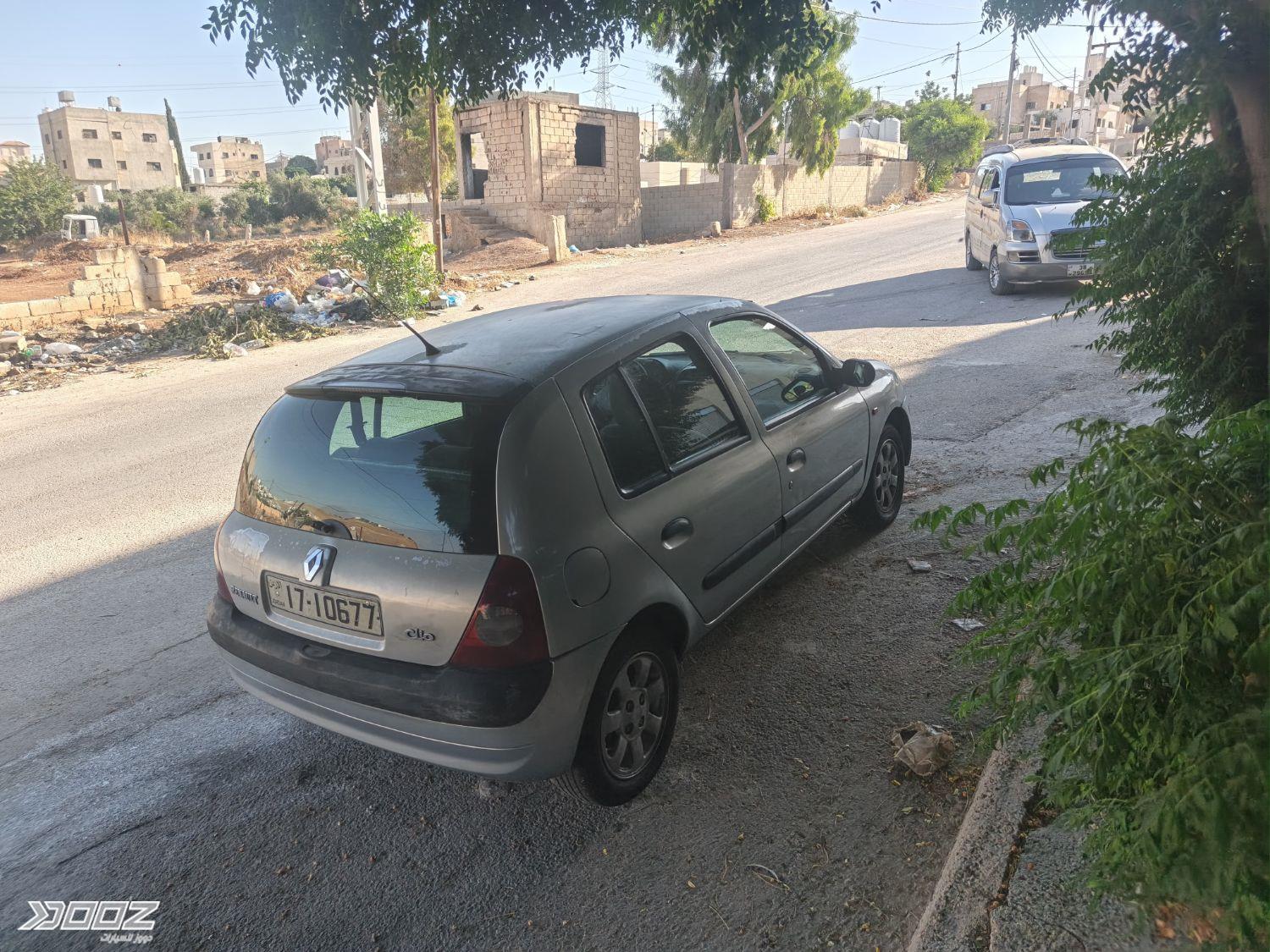 Renault Clio 2002 for sale in Amman