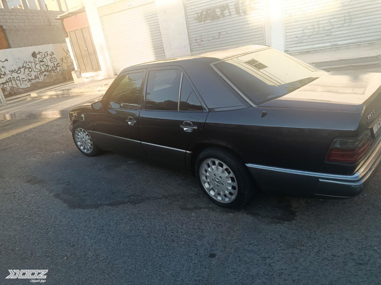 Mercedes E200 1990 for sale in Aqaba