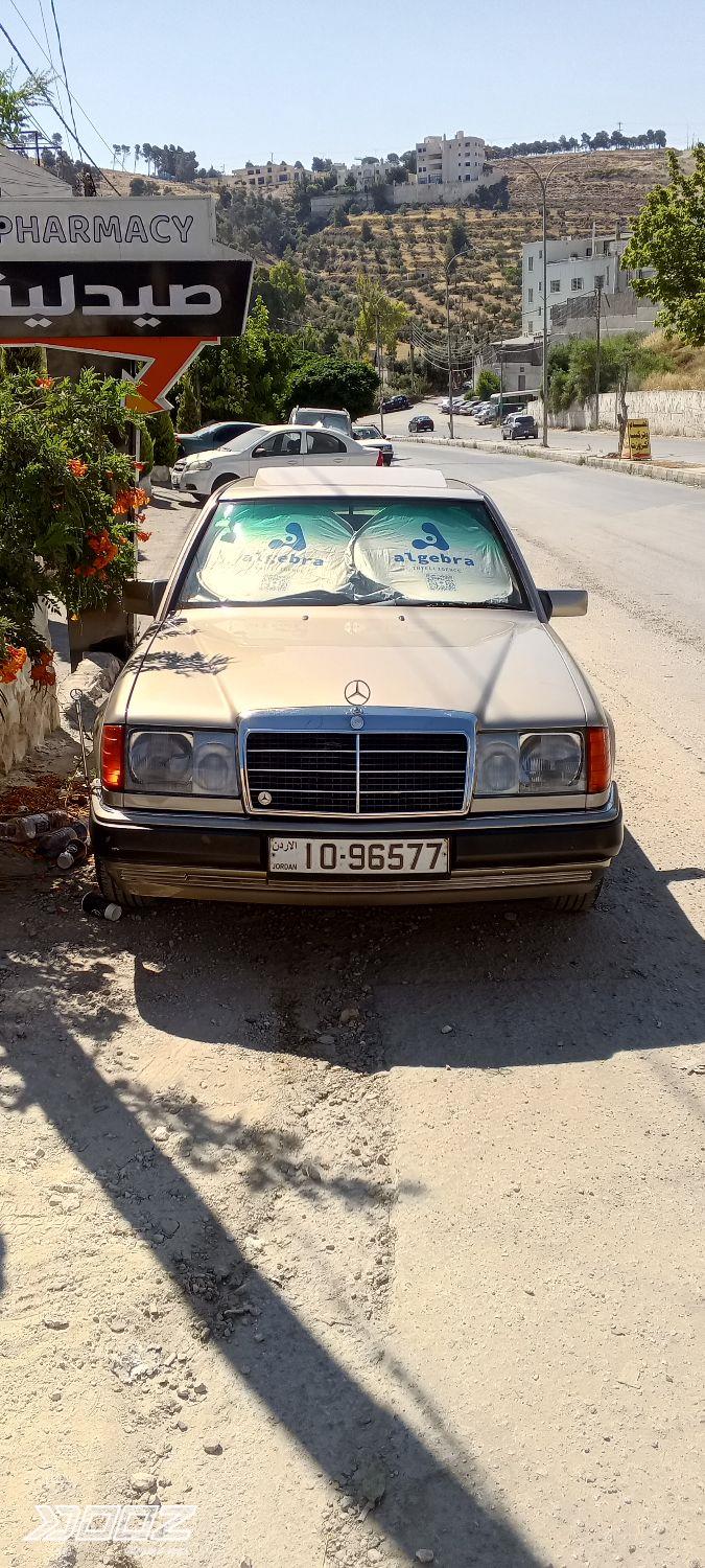 Mercedes E200 1989 for sale in Amman