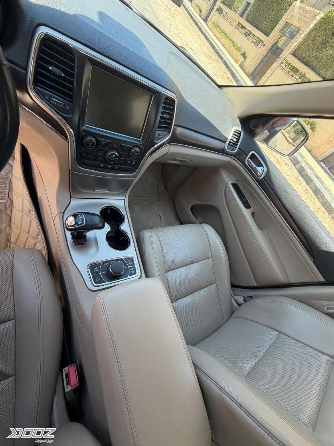 Jeep Grand Cherokee 2016 for sale in Amman