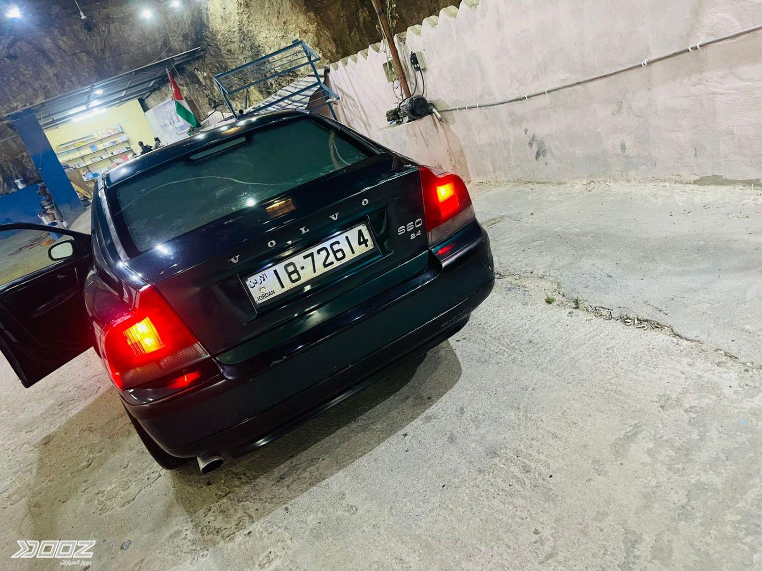 Volvo S60 2001 for sale in Amman