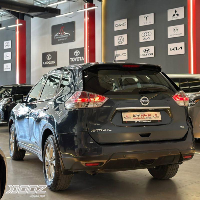 Nissan X-Trail 2016 for sale in Zarqa-freezone