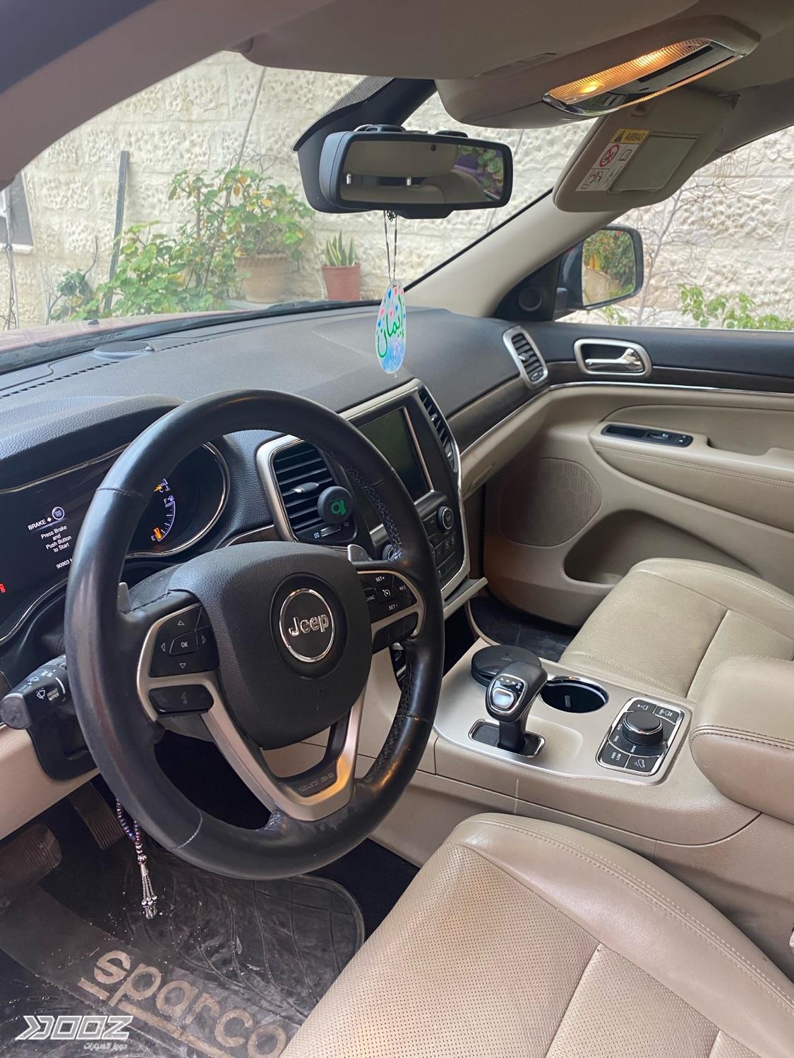 Jeep Grand Cherokee 2014 for sale in Amman