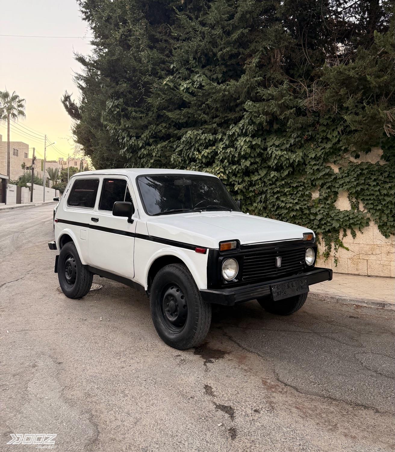 Lada Niva legend/URBAN 3 doors 1993 for sale in Amman