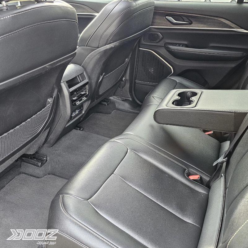 Jeep Grand Cherokee 2024 for sale in Amman