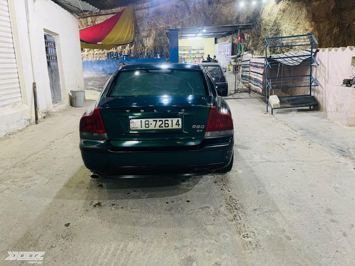 Volvo S60 2001 for sale in Amman