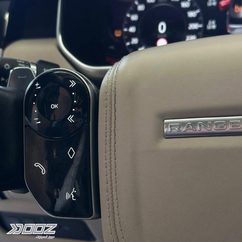 Land Rover Range Rover Vogue P400e 2020 for sale in Zarqa-freezone